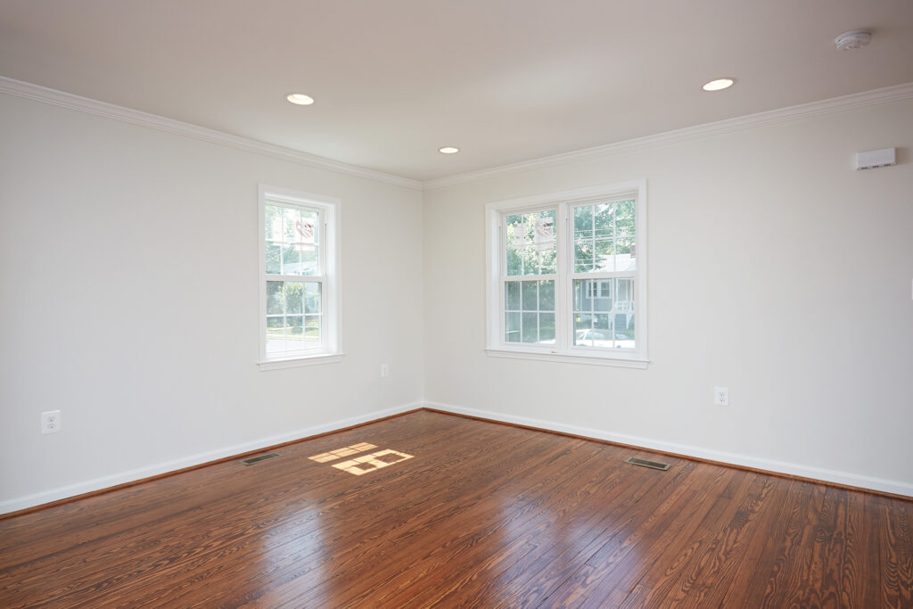 11 Leadbeater St Alexandria VA 22305 Bedroom