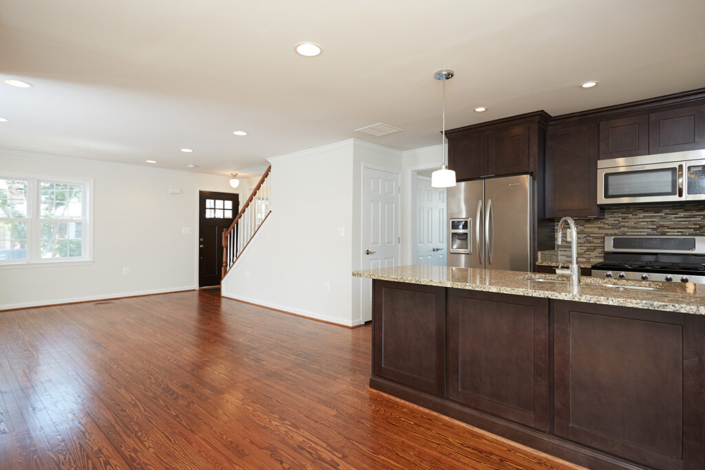 11 Leadbeater St Alexandria VA 22305 Open Kitchen 2