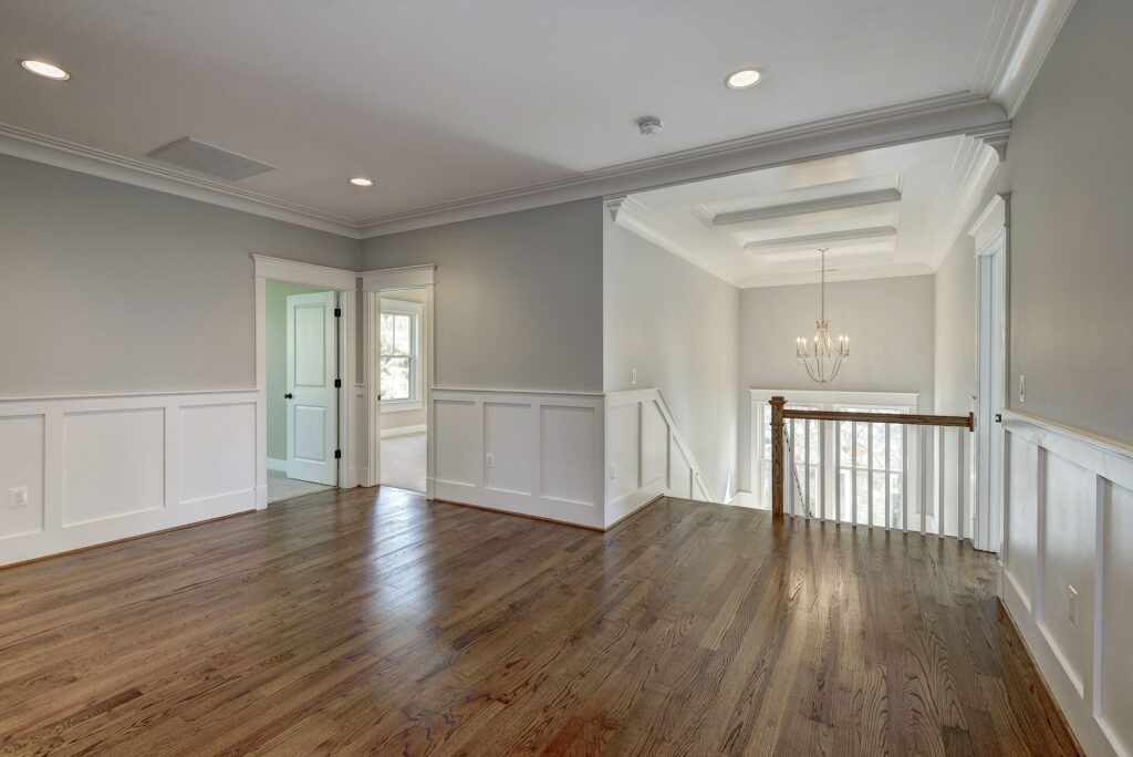 2108 Windsor Rd Alexandria VA 22307 Family Room