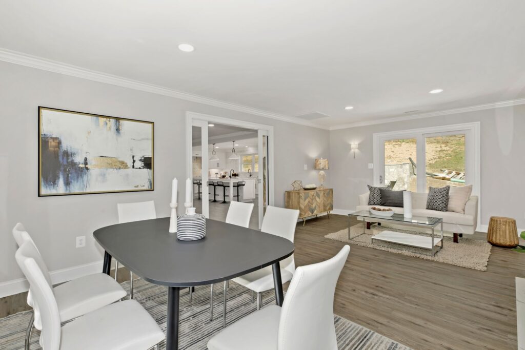 2762 N. Randolph Street Arlington VA Dining Room 2