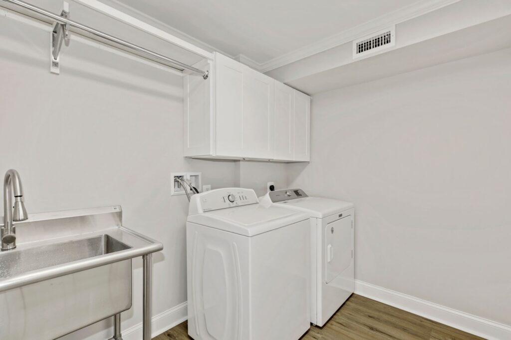 2762 N. Randolph Street Arlington VA Laundry Room