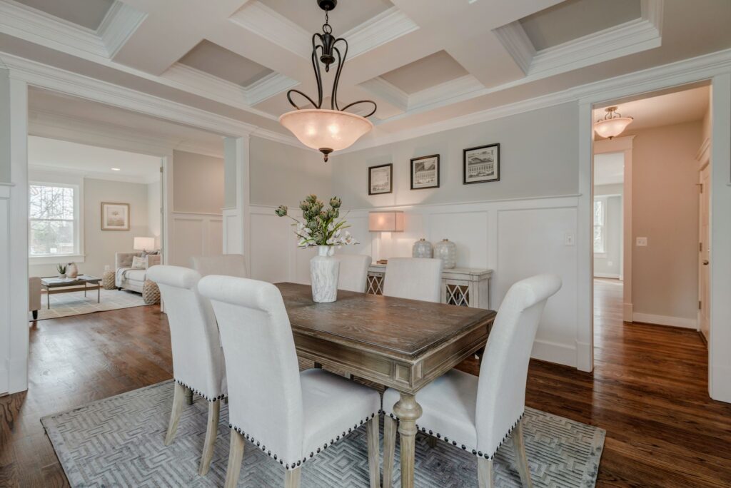 3529 Woodland Ln Alexandria VA 22309 Dining Room