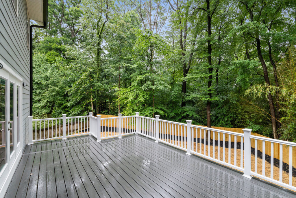 4129 Hunt Road - Back Deck 4