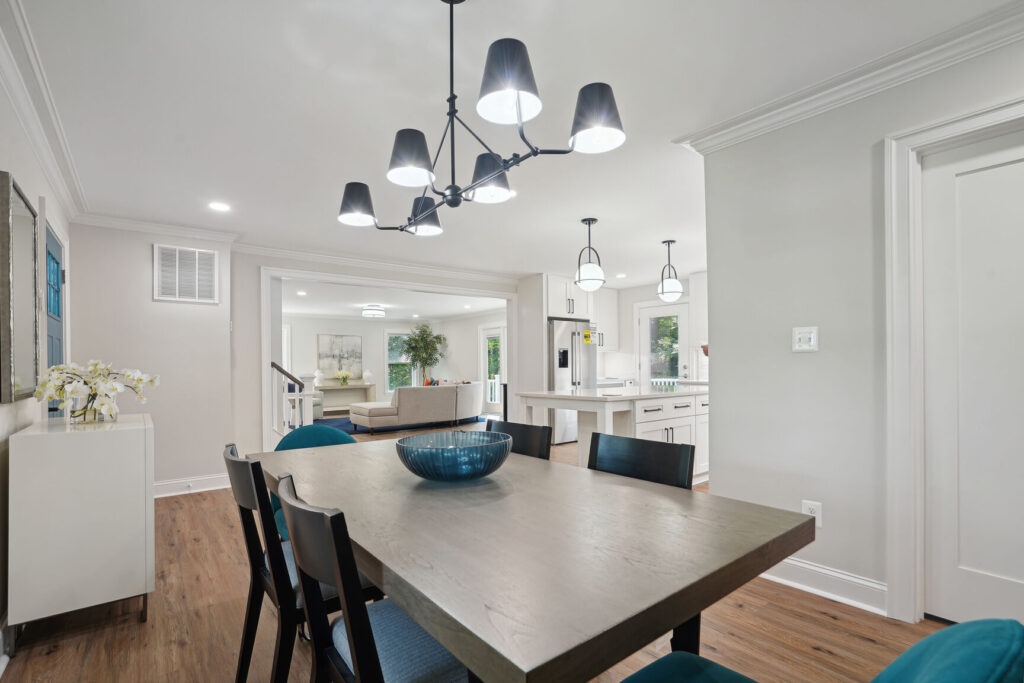 4129 Hunt Road - Dining Room 2