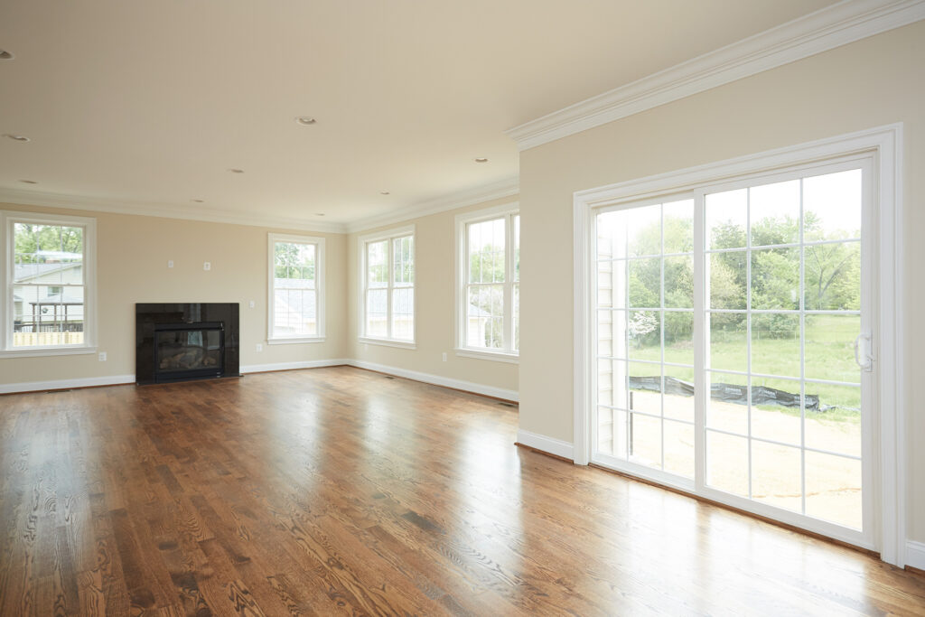4309 Franconia Rd Alexandria VA 22310 Living Room