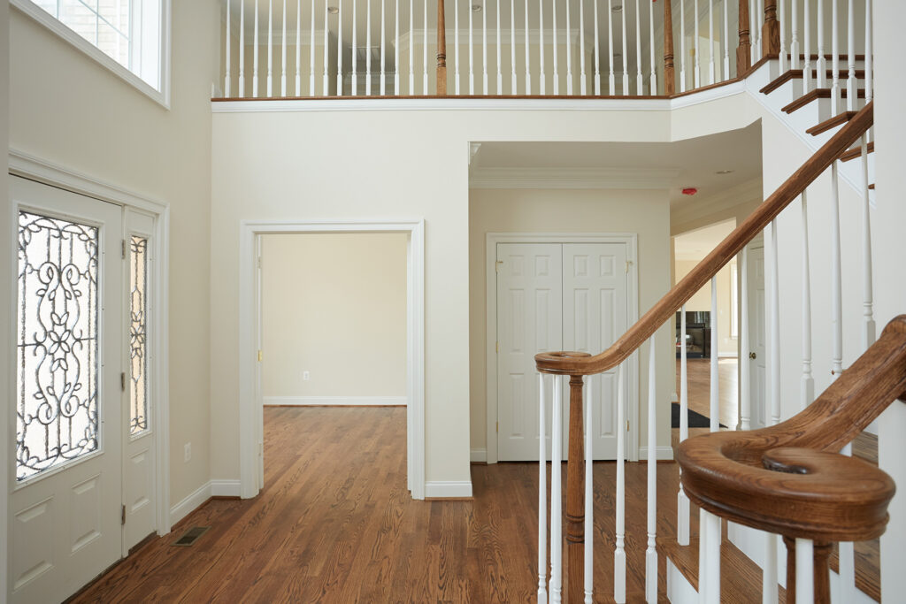4309 Franconia Rd Alexandria VA 22310 Stairwell