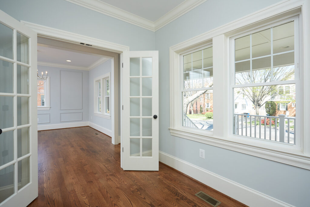 5710 25th St N Arlington VA 22207 Den