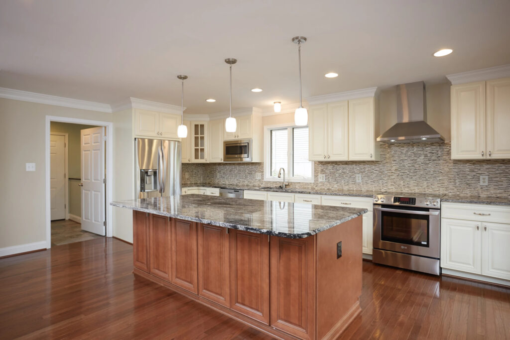 5808 Fitzhugh St., Burke, VA