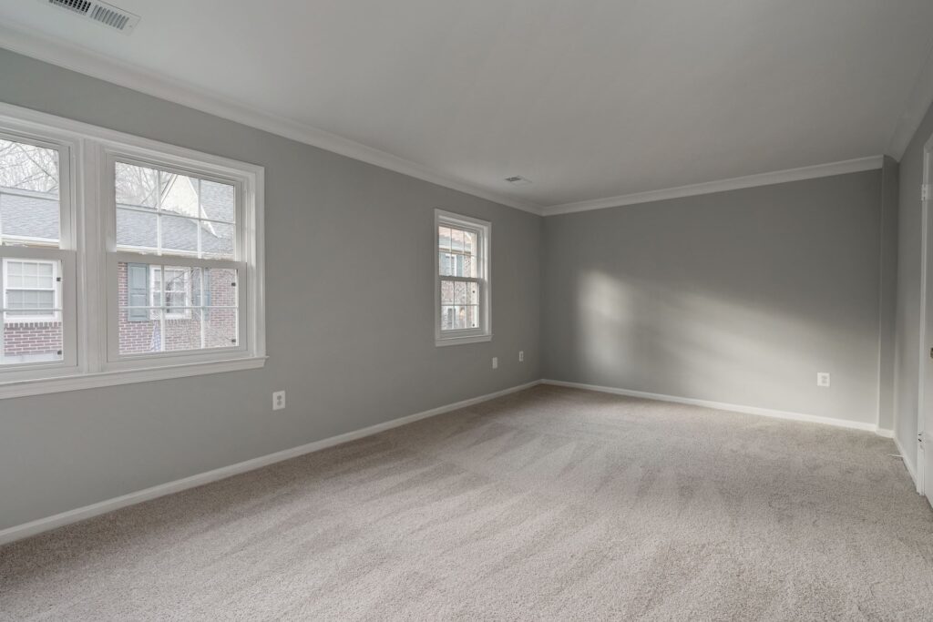 661 N Armistead St Alexandria VA 22312 Bedroom