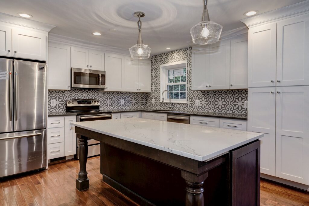661 N Armistead St Alexandria VA 22312 Kitchen