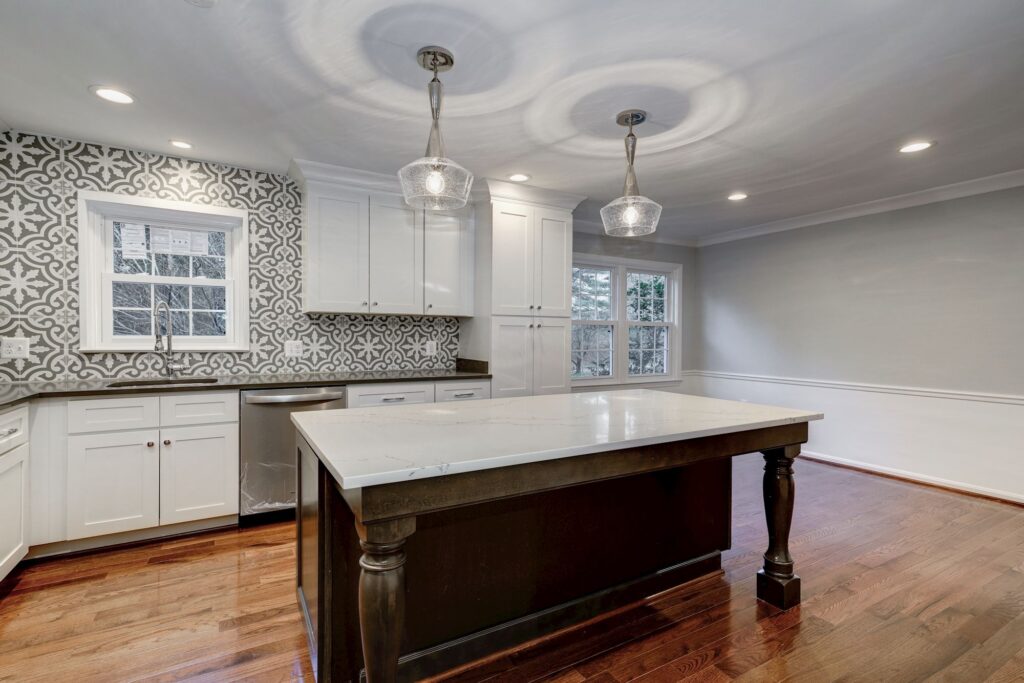 661 N Armistead St Alexandria VA 22312 Kitchen 4
