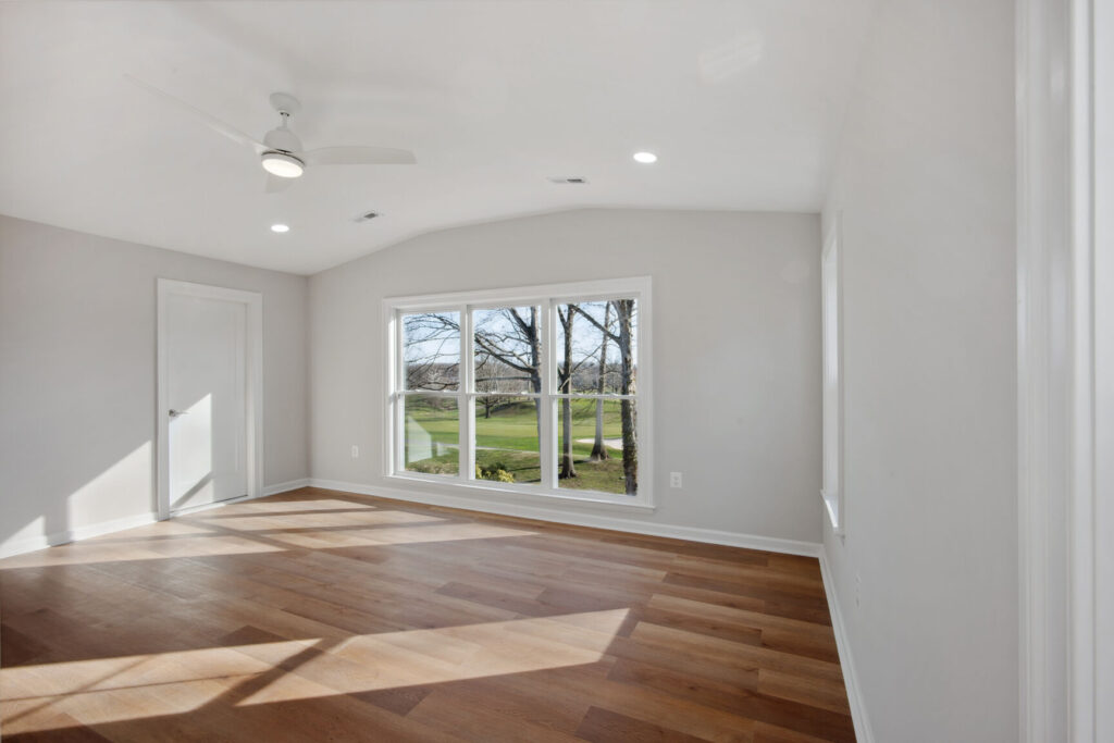 8111 Ainsworth Ave Springfield VA Living Room 4