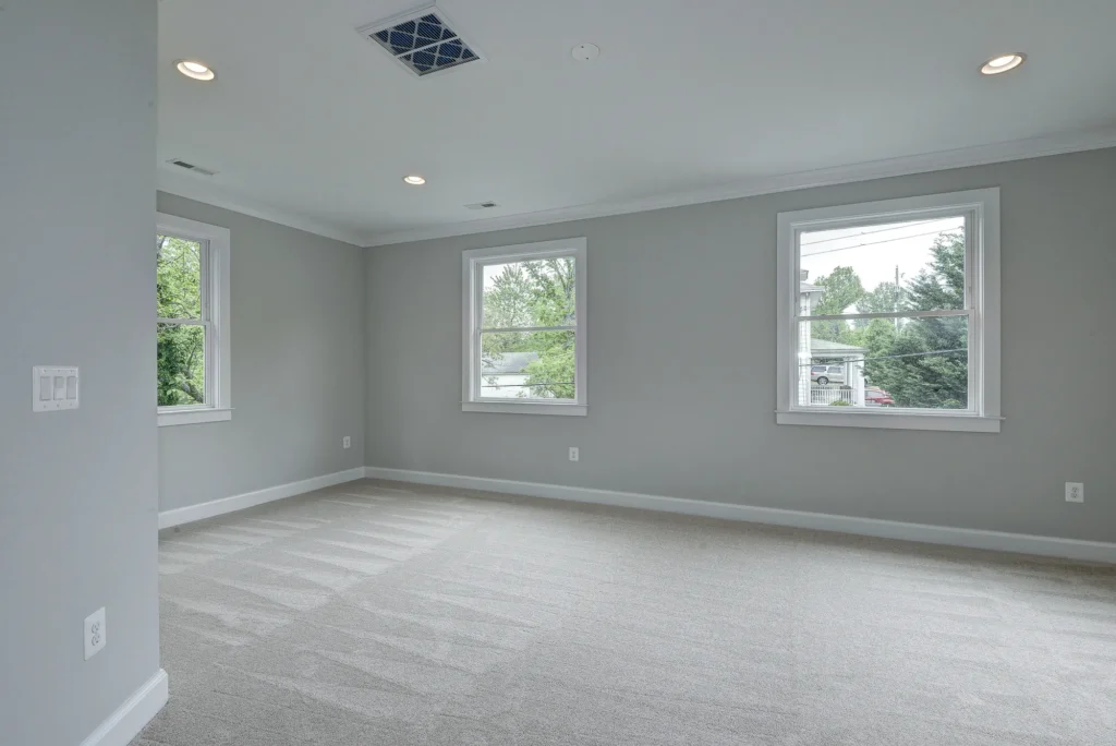 3100 Wilson Avenue - Family Room