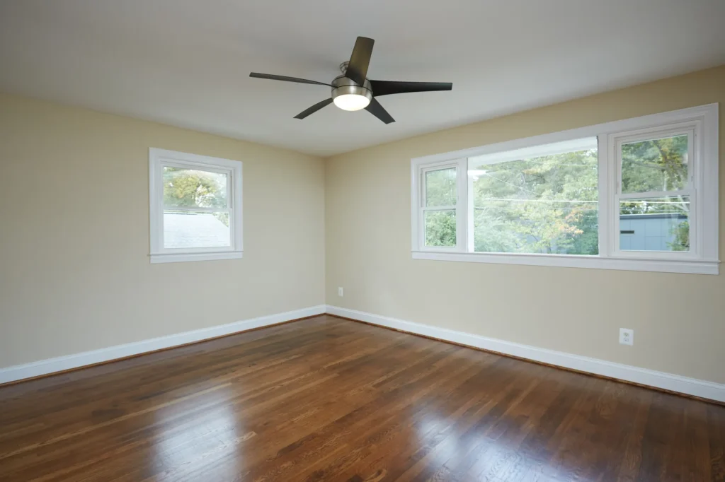 3607 Pinetree Terrace - Family Room