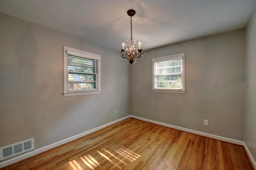 5208 Ninian Avenue - Dining Room 2