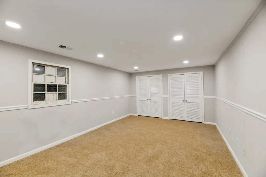 5338 Danbury Forest Drive - Basement