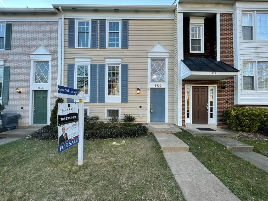 5523 Starboard Court