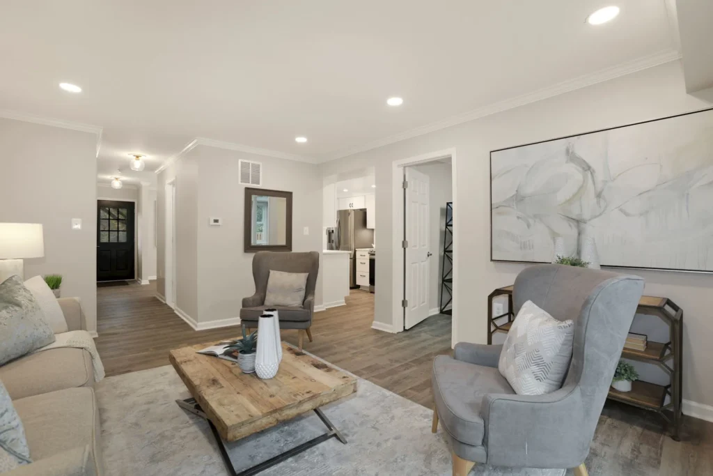 5847 Banning Pl - Living Room 3