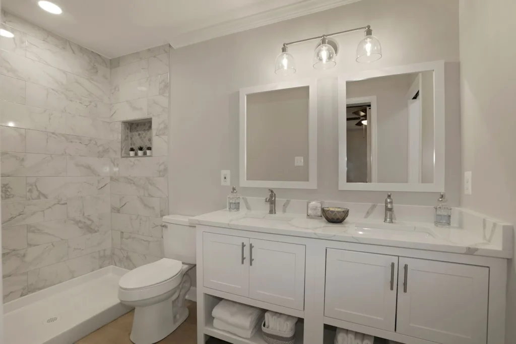 5847 Banning Pl - Primary Bathroom