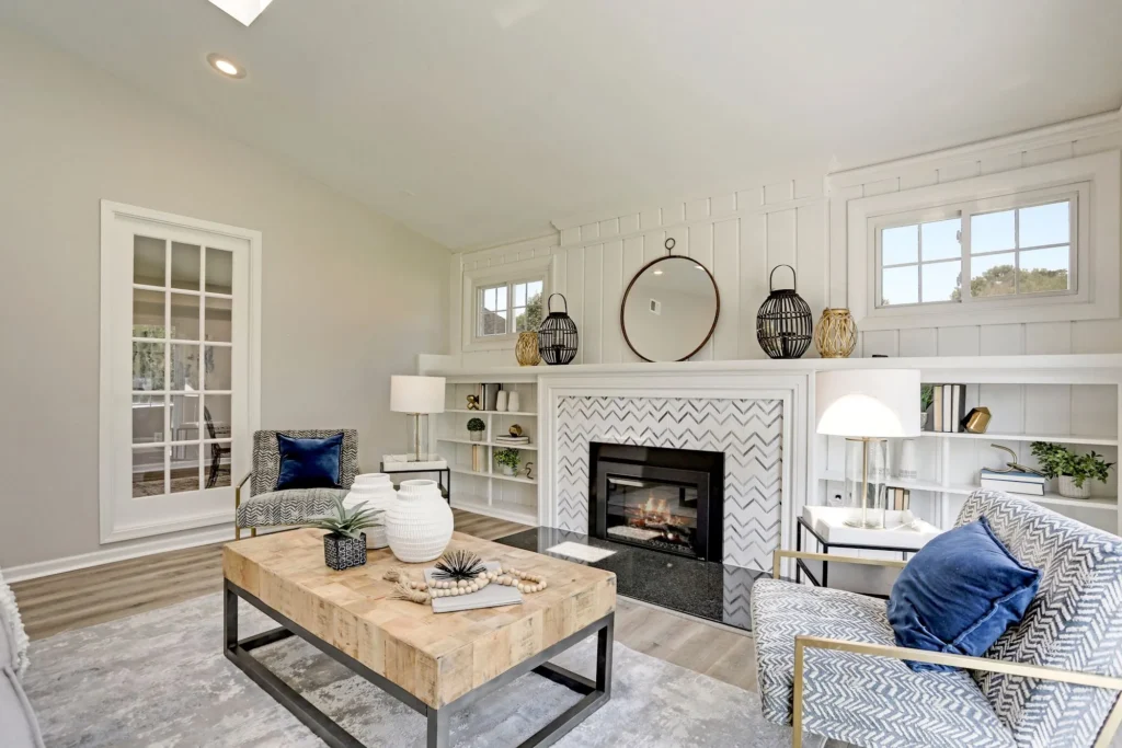 6409 Joyce Road - Family Room 2