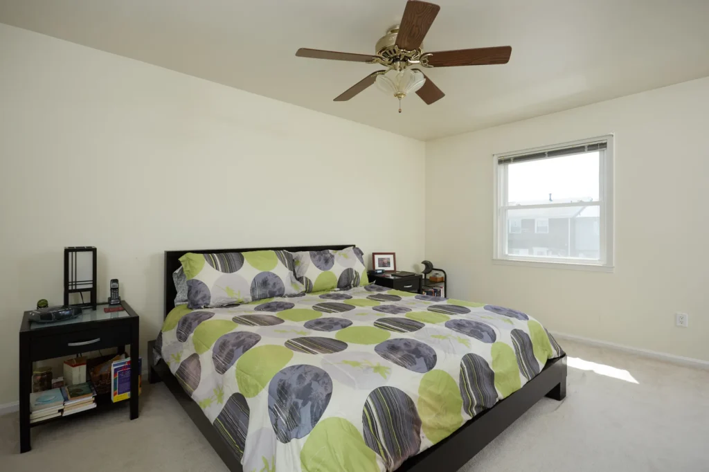 7114 Captains Cove Court - Primary Bedroom