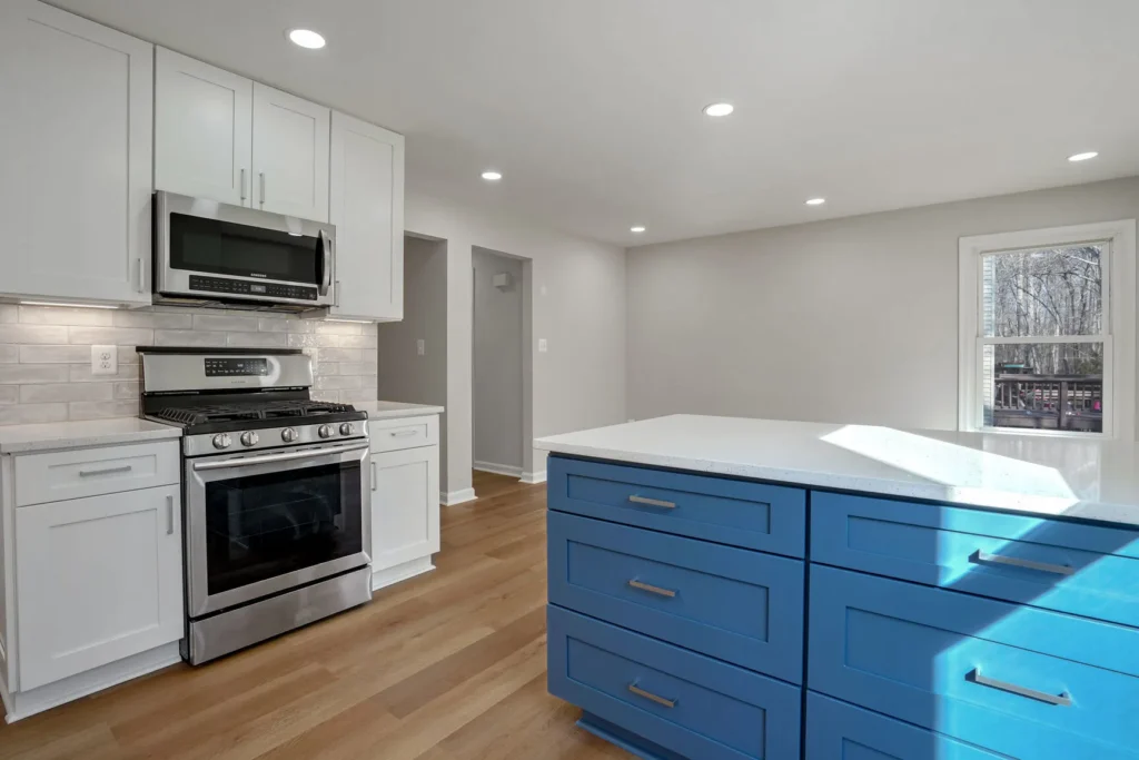 7149 Lake Cove Drive - Kitchen 3