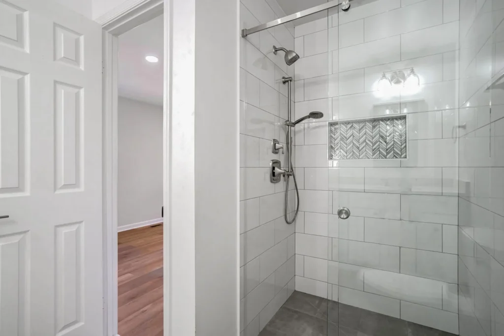 7149 Lake Cove Drive - Primary Bathroom