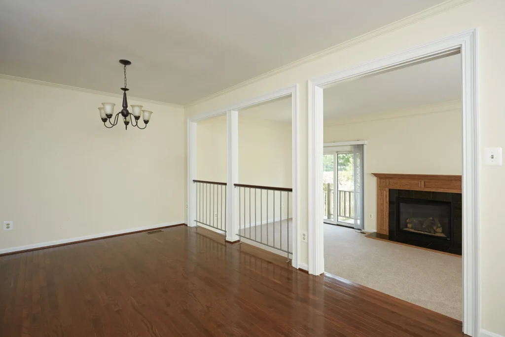 7184 Lake Cove Drive - Living Room 3