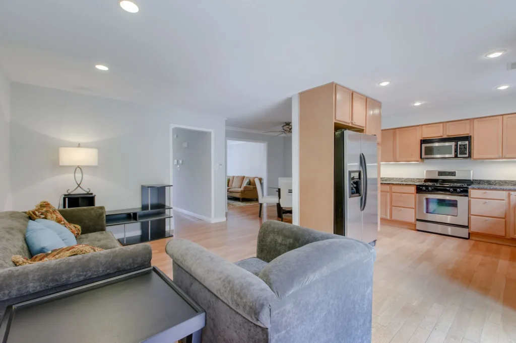 7203 Lake Cove Drive - Family Room 2