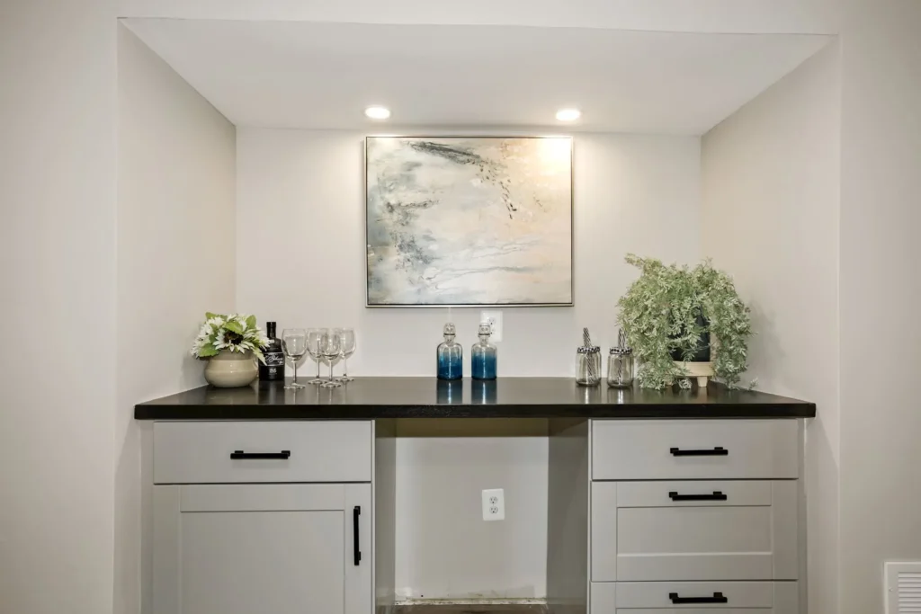 7647 Long Pine Drive - Bathroom