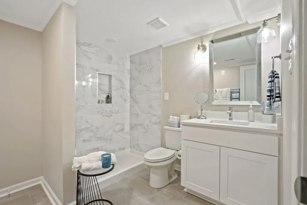 7647 Long Pine Drive - Primary Bathroom