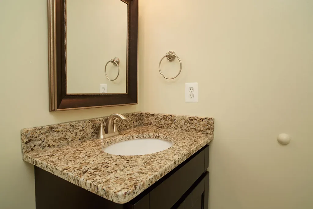 8715 Sheridan Farms Ct - Bathroom 2