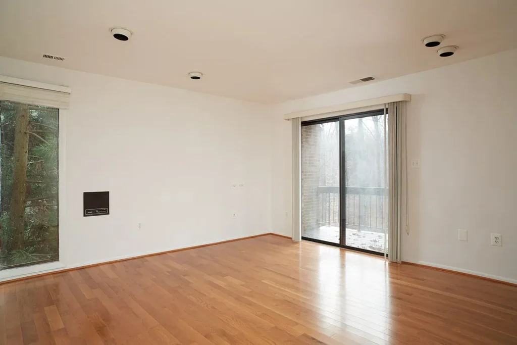 8715 Sheridan Farms Ct - Living Room 3