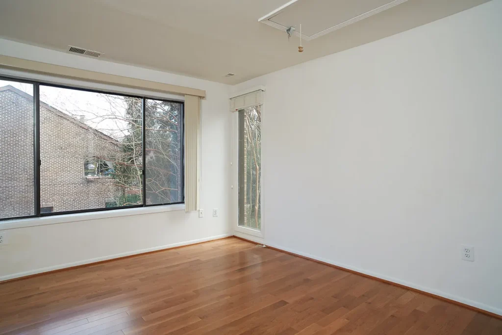 8715 Sheridan Farms Ct - Office