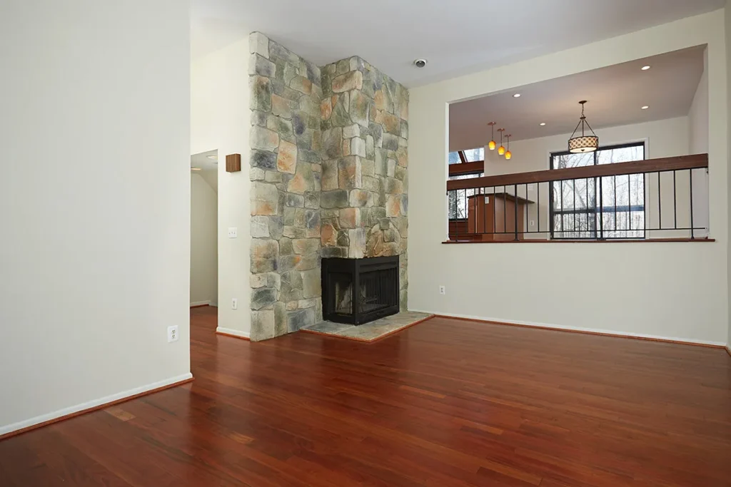 8735 Sheridan Farms Court - Living Room