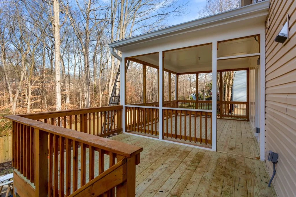 9006 Brook Ford Rd - Back Deck