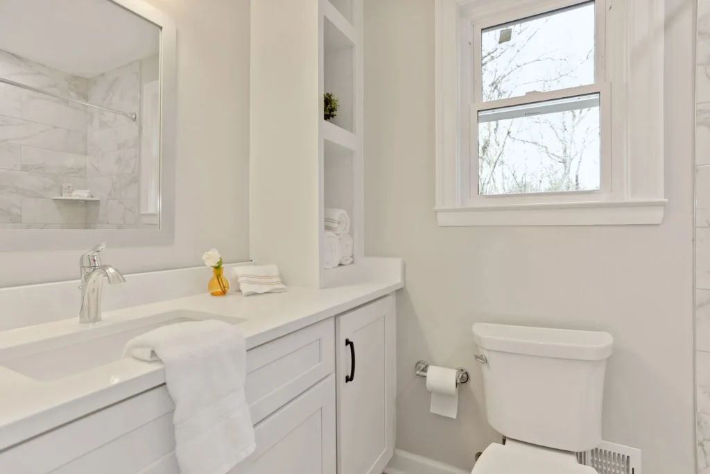 9006 Brook Ford Rd - Bathroom 2