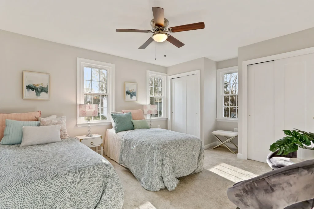 9006 Brook Ford Rd - Guest Bedroom