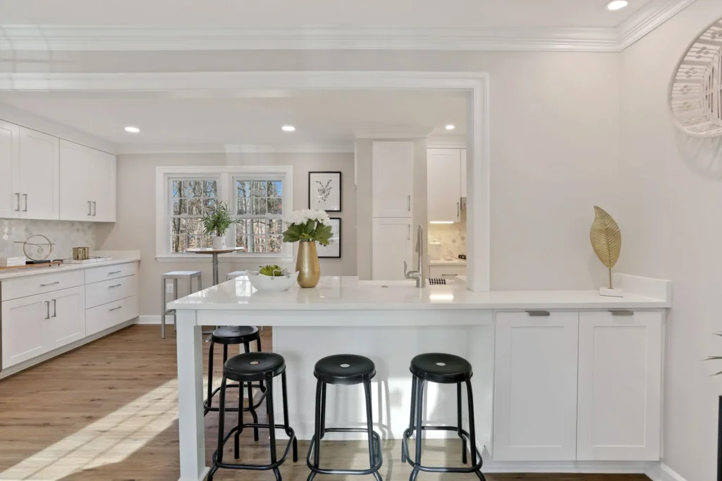 9006 Brook Ford Rd - Kitchen