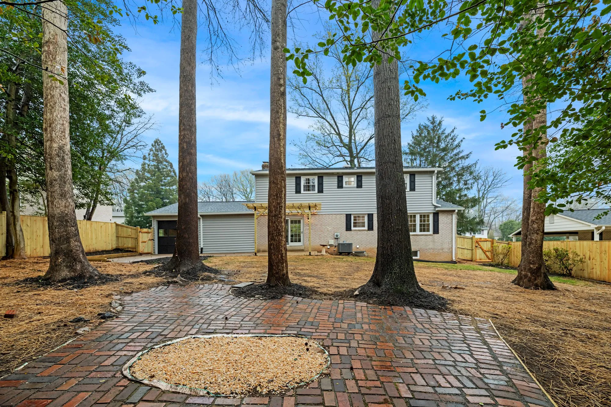 9208 Cutting Horse Ct - Front Exterior